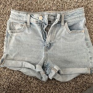 Art Class - Girls Size 7/8 (M) Light Denim high waisted shorts